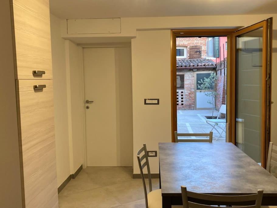 Appartamento Tre Archi Con Corte Privata Venice Exterior photo